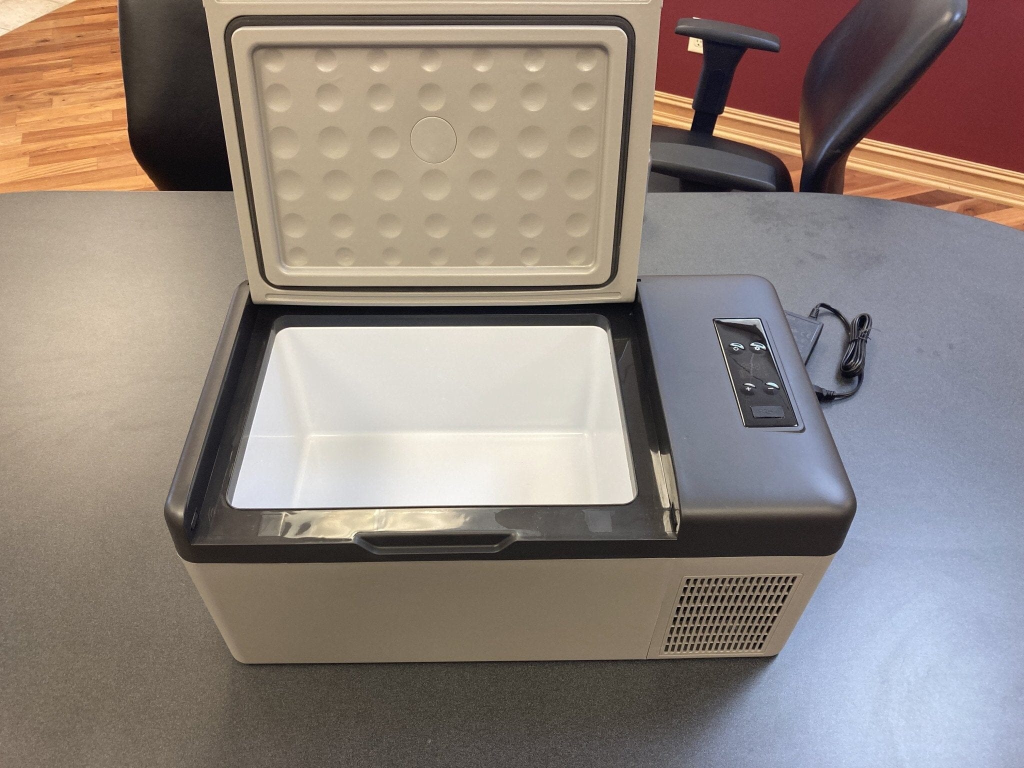 Portable Fridge - Image 4
